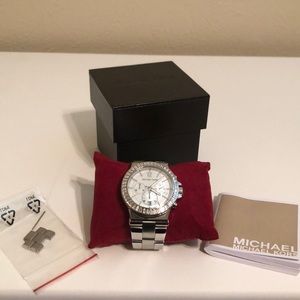 Michael Kors MK5411